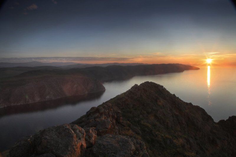 СОЛНЦЕ НАД ОЛЬХОНОМ... фото превью