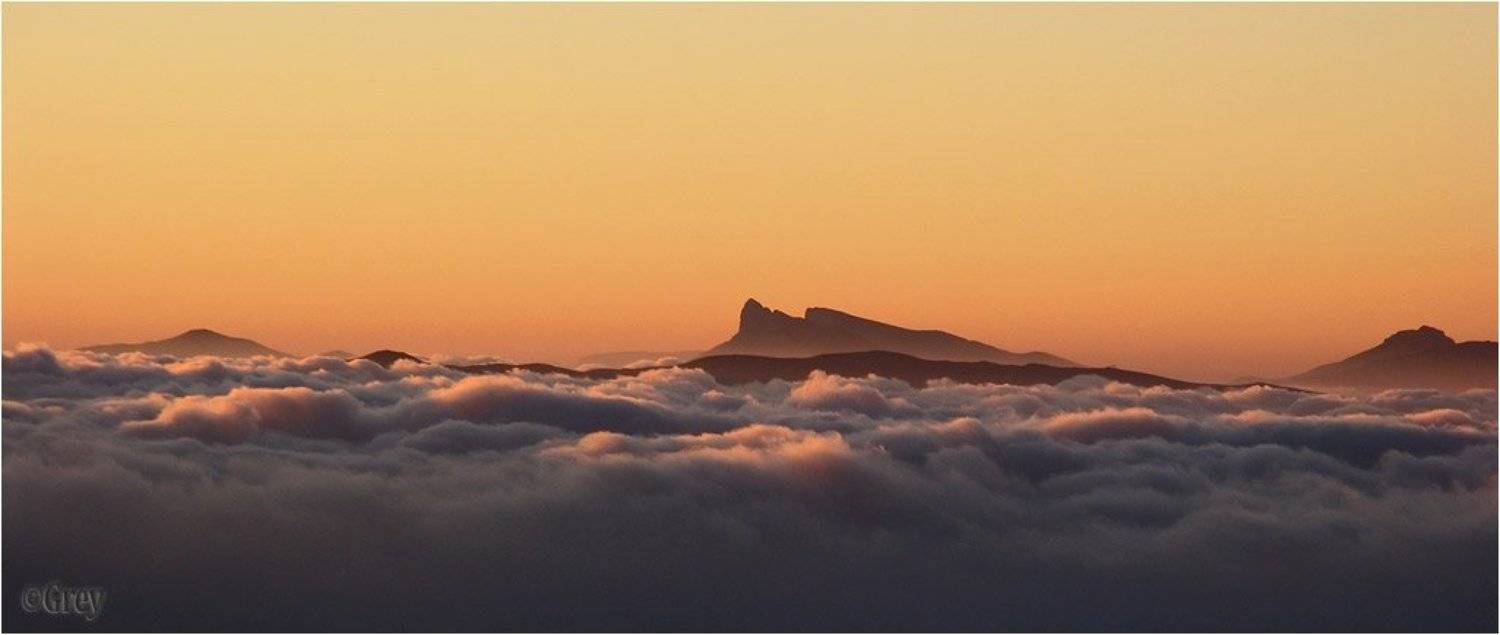 горы,рассвет,облака, Сергей Павлов
