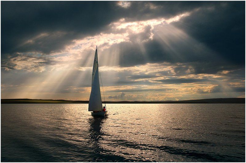 Под парусом фото превью