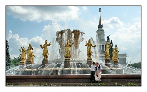 Крошка-сын  к отцу пришел, и спросила кроха:- Что такое хорошо и что такое  плохо?