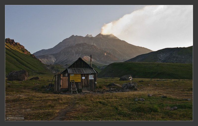 камчатка, вулкан, безымянный, камень Раннее утро у Безымянного фото превью
