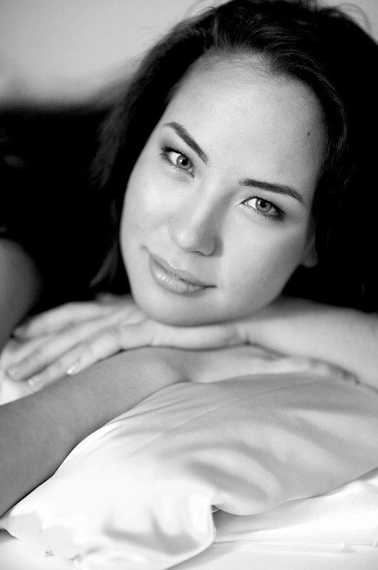 утренний, портрет, девушка, чб Утренний портрет фото превью