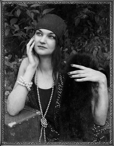 На плече моем на левом примостился филин-ночь!