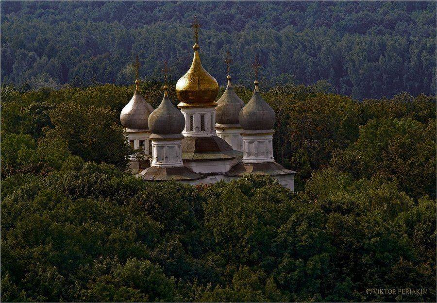 , Виктор Перякин