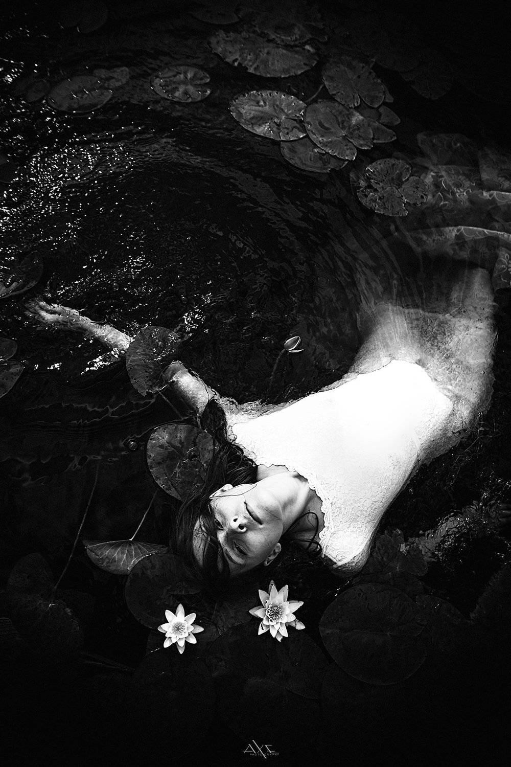 Black and white, Flowers, Portrait, Water, Woman, Руслан Болгов (Axe)