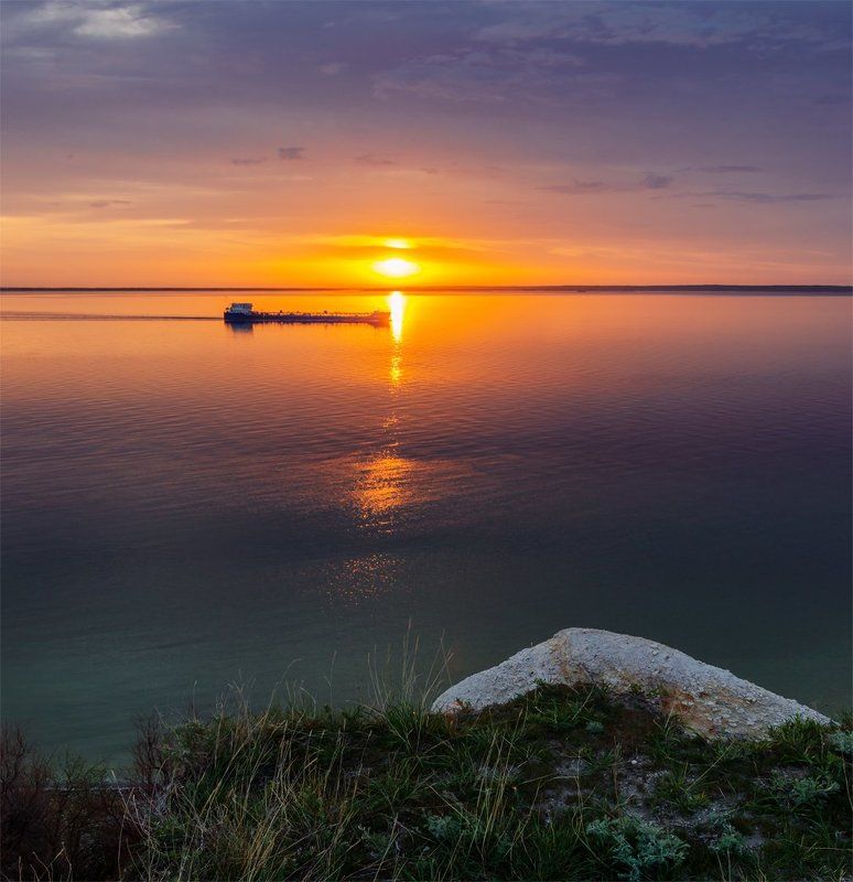 природа, пейзаж, река, волга, восход, берег, утро, рассвет, весна, панорама, Восход над Волгой фото превью