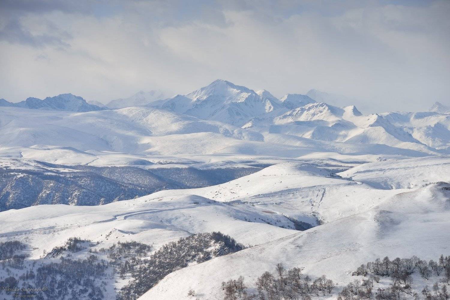 джилы-су, национальный парк приэльбрусье, эльбрус, кавказ, большой кавказ, кчр, кабардино-балкария, кбр, северный кавказ, россия, горы, дорога в горах, Николай Сапронов