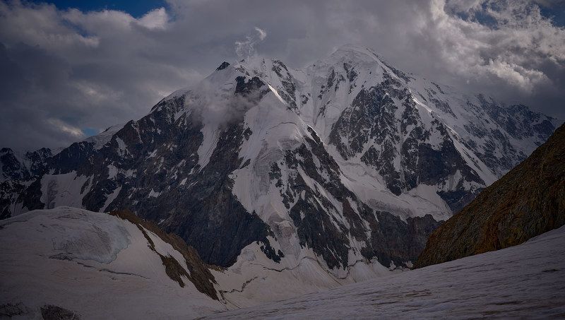 Шхара Восточная (4866) и Главная(5193) фото превью