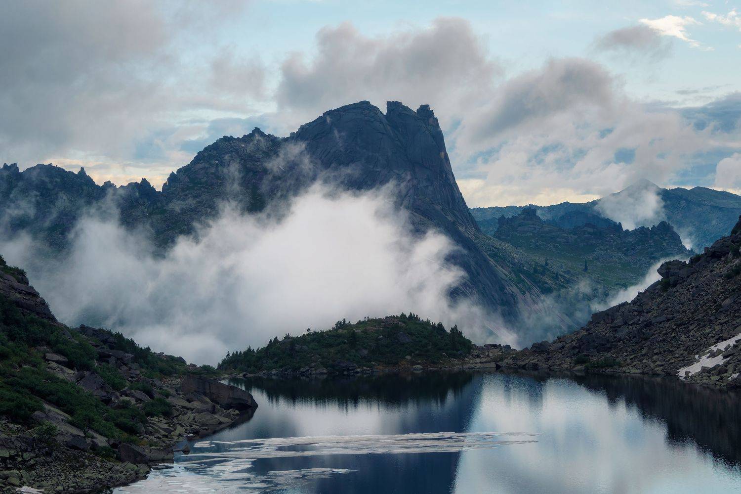 ергаки саяны озеро путешествие туризм горы сибирь горныйтуризм, Саблин Станислав