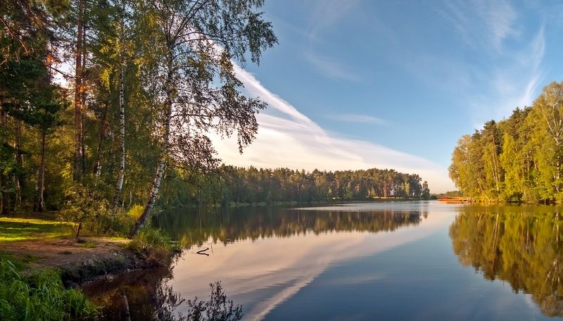 На сентябрьском озере фото превью