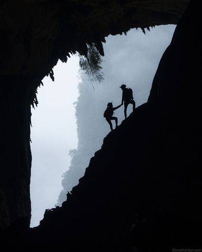 Vietnam Son Doong - the largest cave in the world