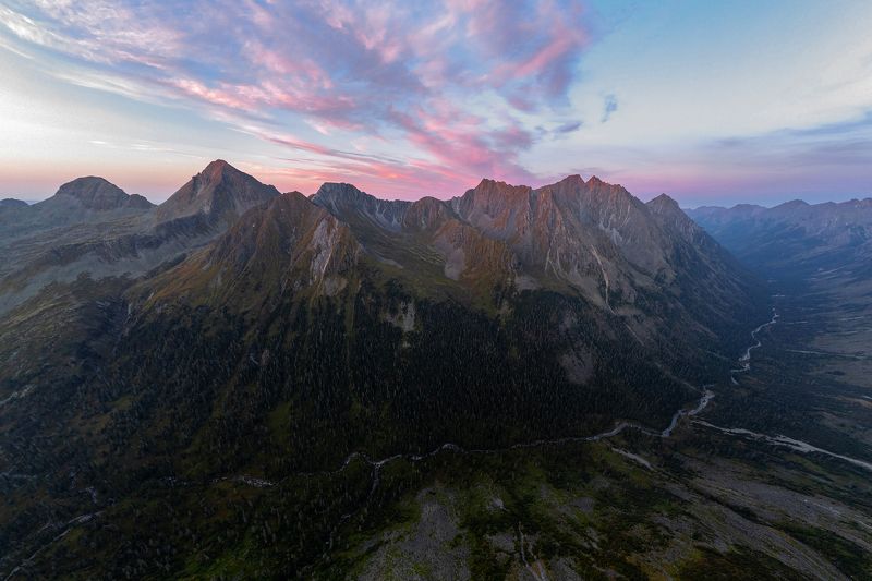 Вид на долину реки Архут фото превью