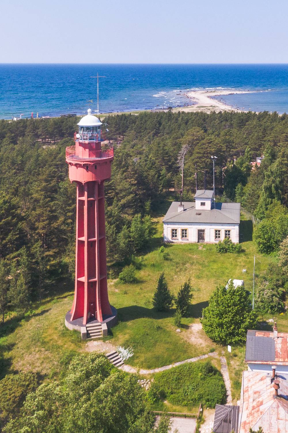 #hiiumaa, #visithiiumaa, #ristna, #ristnalighthouse, #ristnatuletorn, #eesti, #estonia, #nature, #loodus, #eestiloodus, #ilusadeestipaigad, #nature_of_estonia, #dronephotography, #drone, #dji, #djiphotography, #estoniafromabove, #estoniannature, #droneoft, Nikolai Mordan