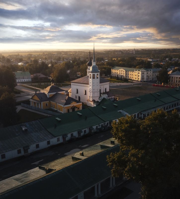 Один летний рассвет в Суздале фото превью