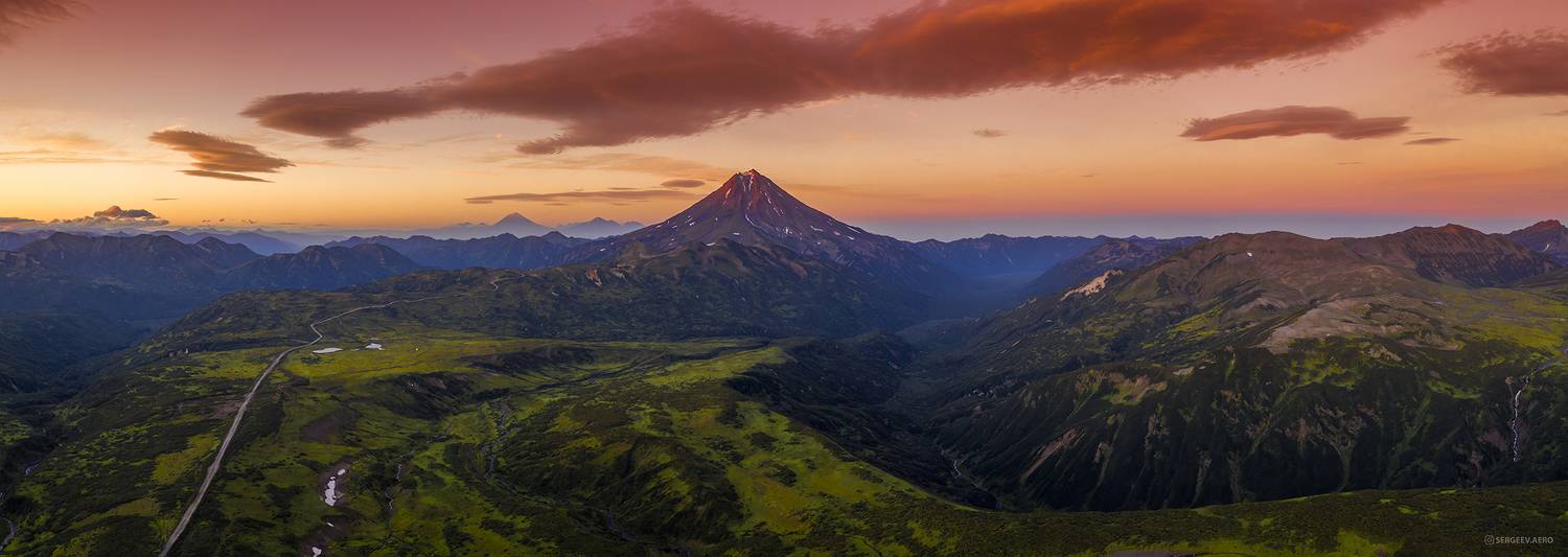 вулкан, панорама, камчатка, вилючинский, вечер, квадрокоптер, камчатский край, дальний восток, вулкан вилючинский, пейзаж, полуостров камчатка, природа, дрон, россия, volcano, panorama, kamchatka, evening, quadcopter, far east, Сергеев Кирилл