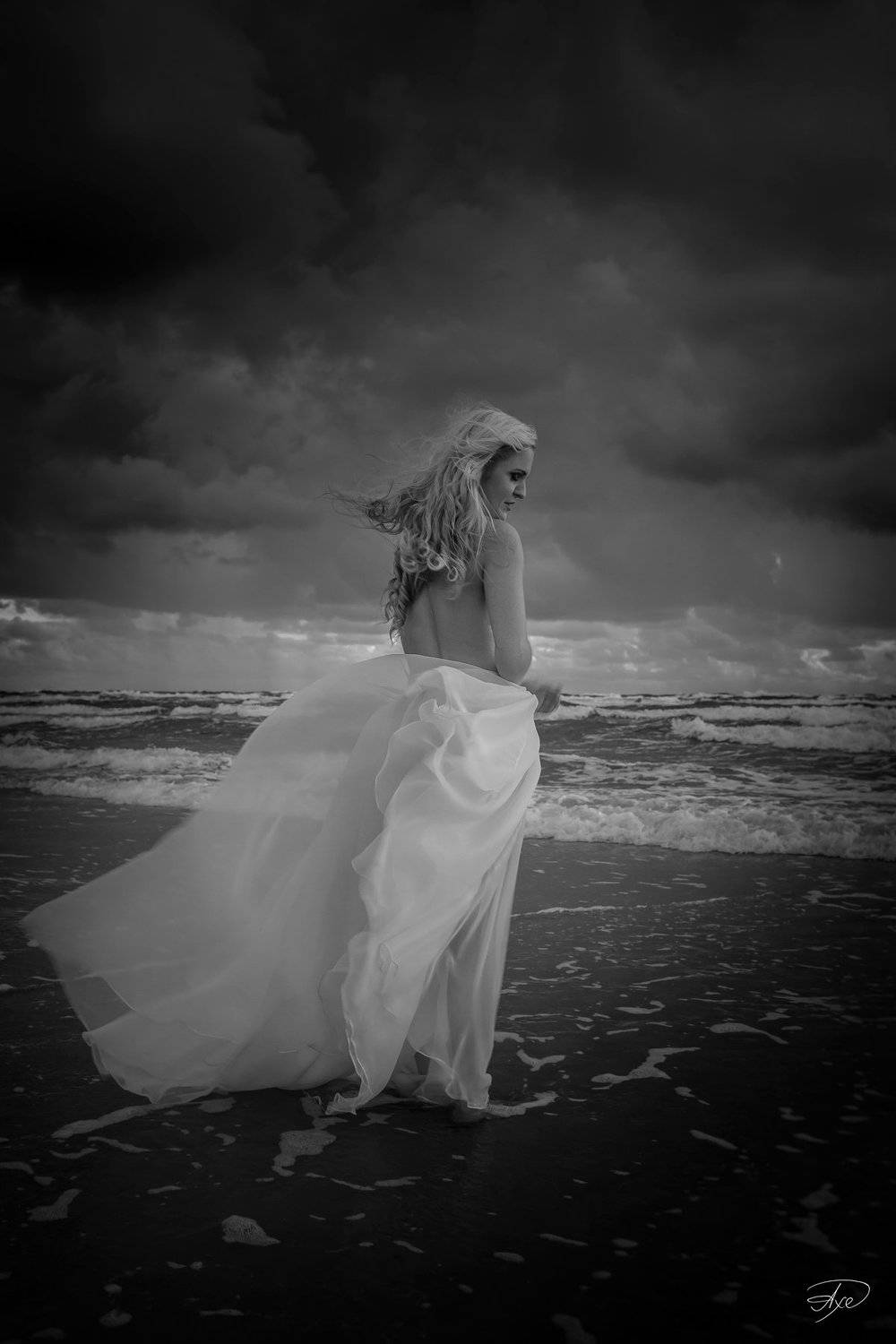 Black and white, Mood, Portrait, Sea, Woman, Руслан Болгов (Axe)