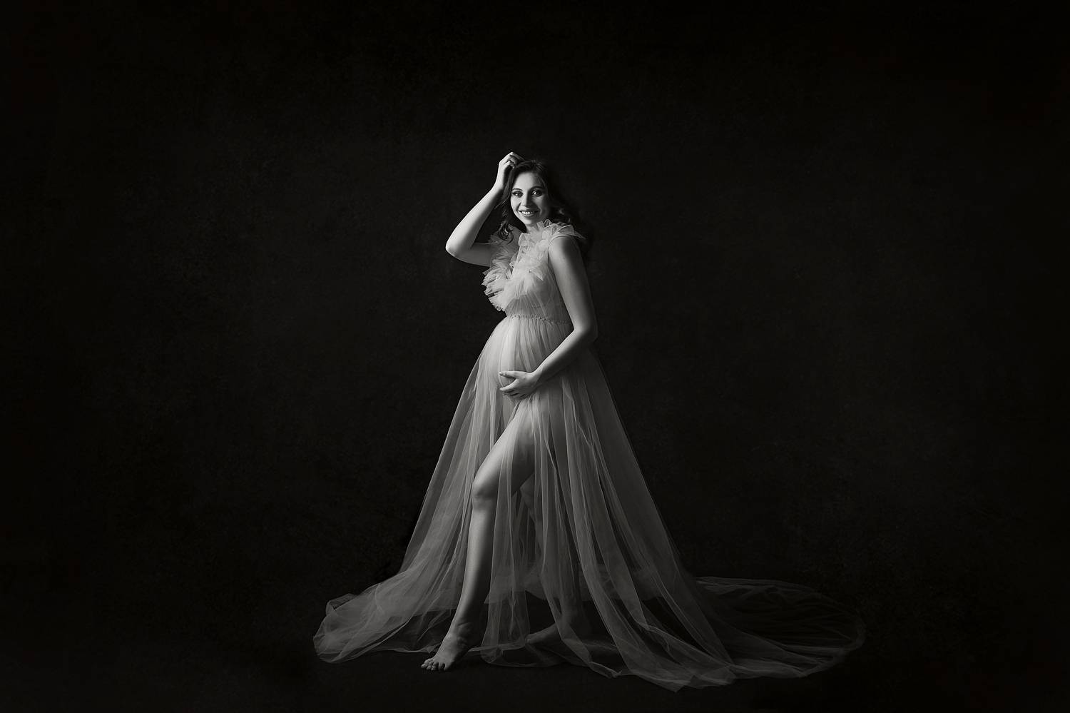 mom and baby, mom, maternity, pregnancy, mother, love, family, pregnancyphoto, familyphoto, материнство, мама, мама и малыш, мать и дитя, любовь, портрет, студийный портрет, семейный портрет, беременность, будущая мама, в ожидании, Ману Фалько