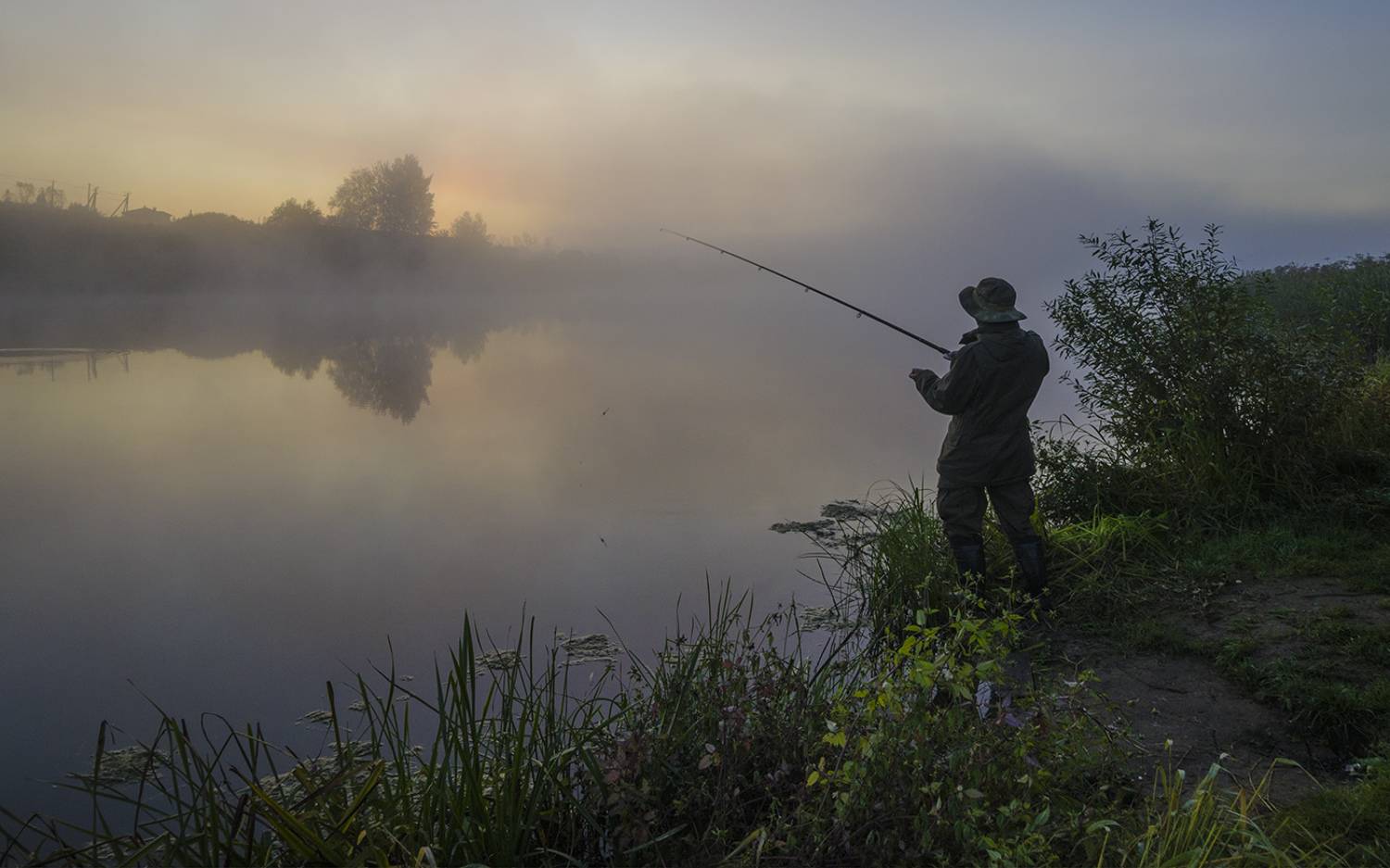 утро, рассвет, туман, рыбак, архангельское, Михаил Агеев