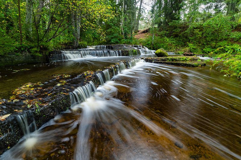 Каскад Треппоя (Est. Treppoja joastik). Эстония. фото превью