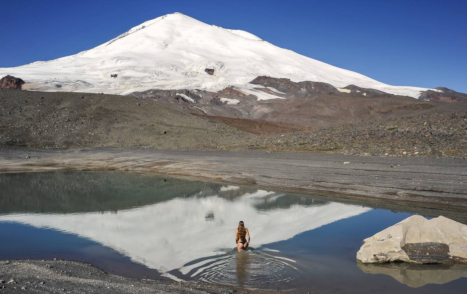 эльбрус, бирджалы, озеро в котором отражается эльбрус, горное озеро, озеро бирджалы,, Пирог Борис