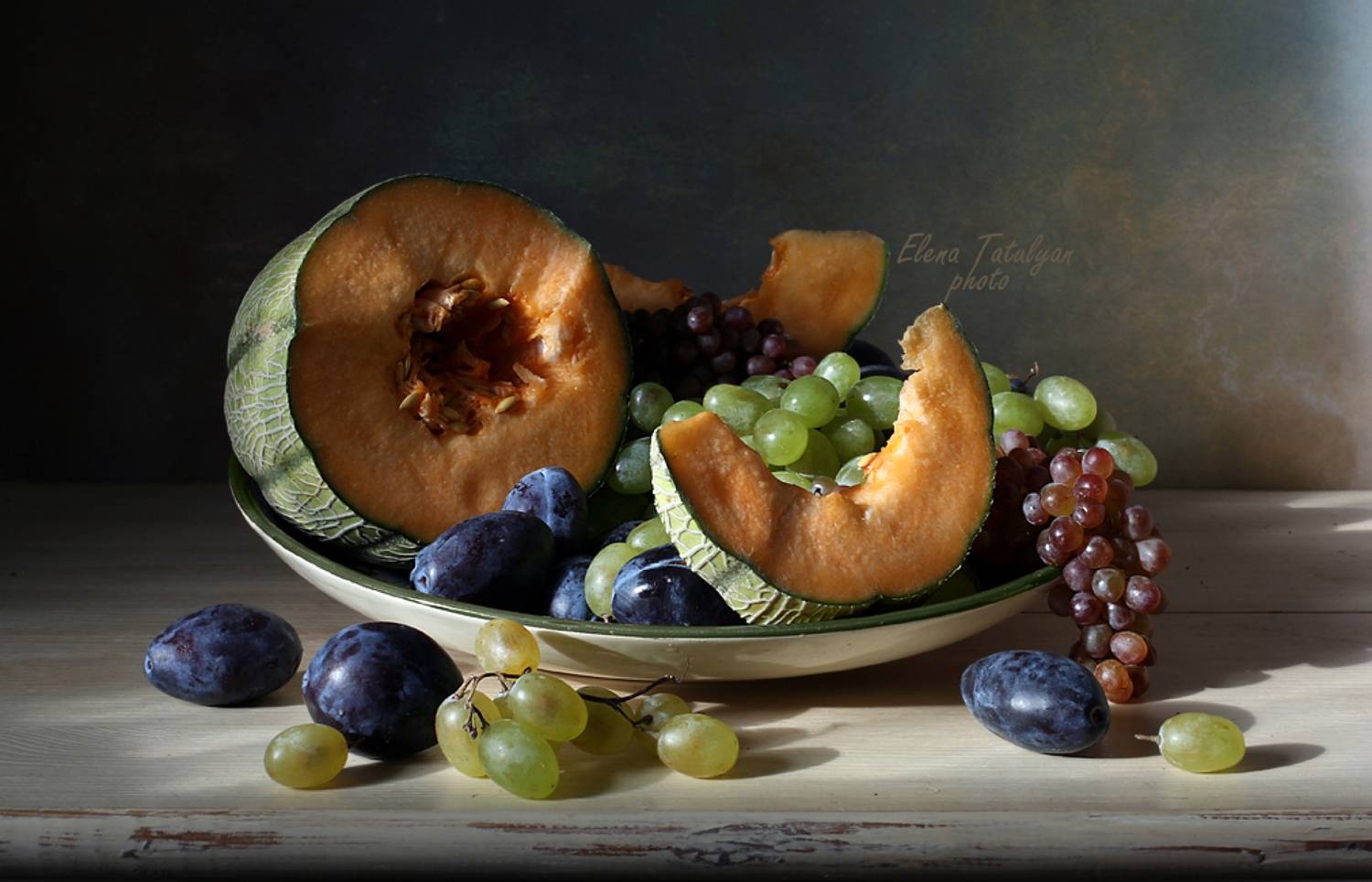дыня, виноград, сливы, Елена Татульян