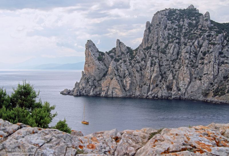 голубая бухта, пейзаж, крым, чёрное море, скала, новый свет, побережье Голубая бухта фото превью