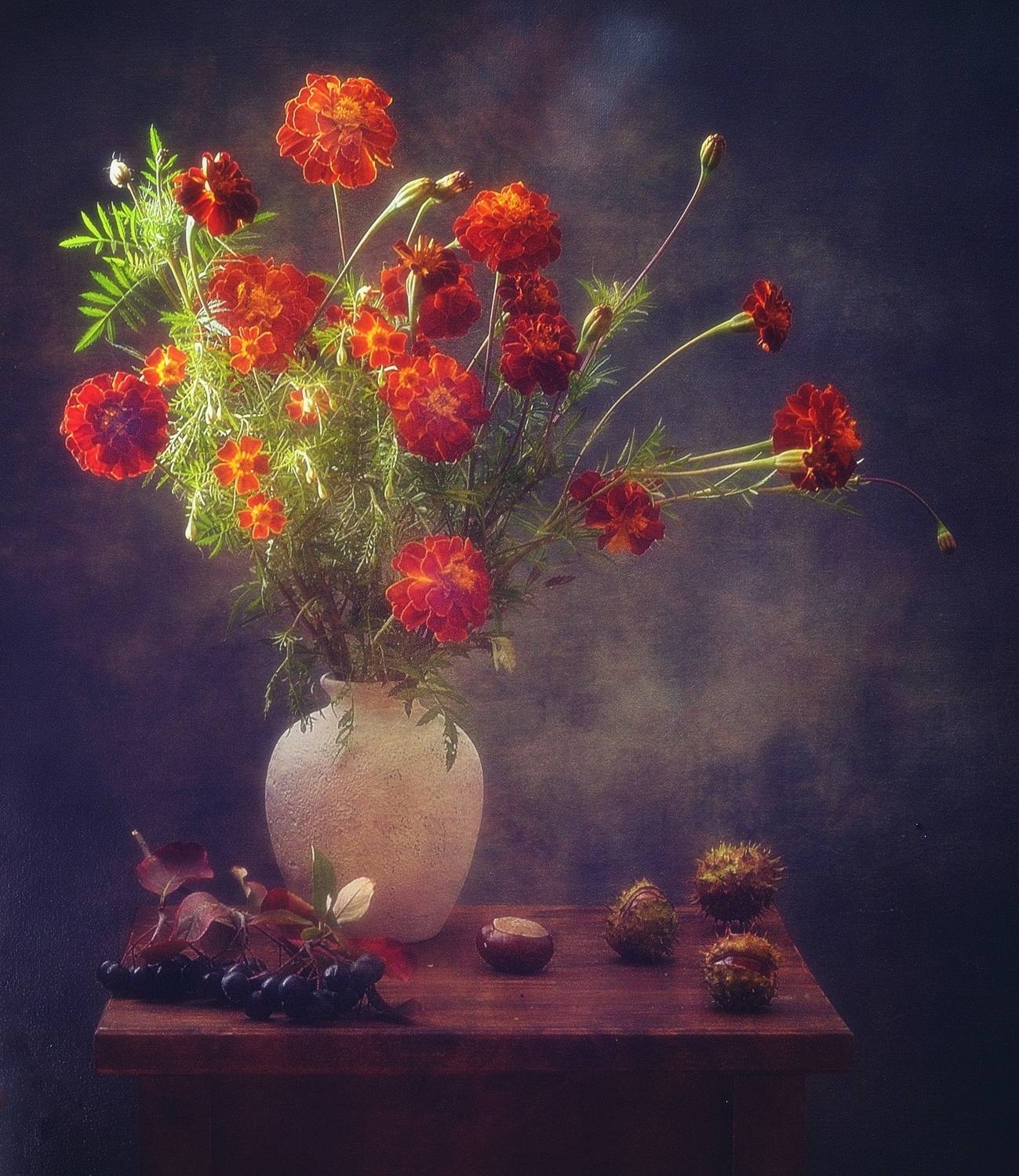 натюрморт,цветы,бархатцы,каштаны, Наталия К