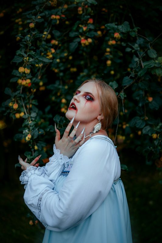 портрет, девушка, вампир, образ, сказка Ghoul фото превью