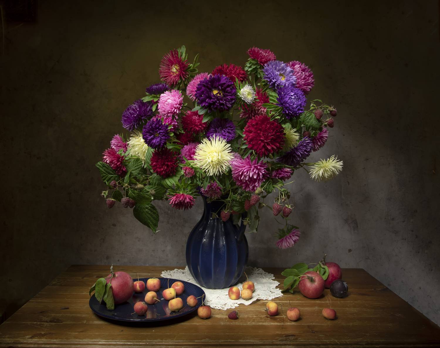 натюрморт, астры, малина, яблоки, слива, Татьяна Феденкова