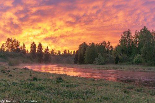 Рассвет на реке Лемовжа