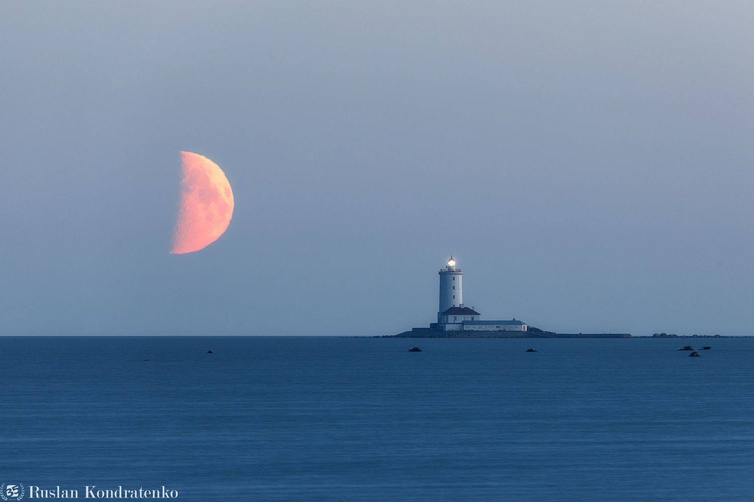 кронштадт, прострел, маяк, маяк толбухин, толбухин, луна, Кондратенко Руслан