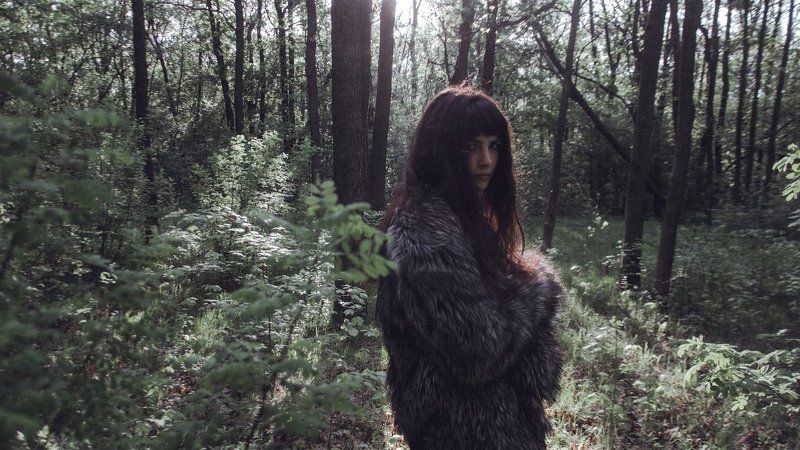 Лес, Портрет девушки Лиля фото превью