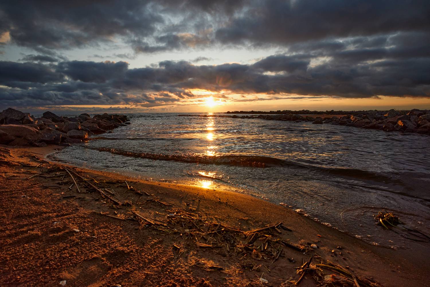 вечер, закат, залив, солнце, берег, облака, тучи, свет, отражение, Виталий Полуэктов