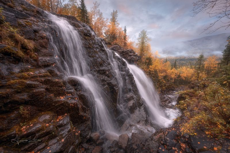 хибины,осень,водопад,река Осенние Хибины... фото превью