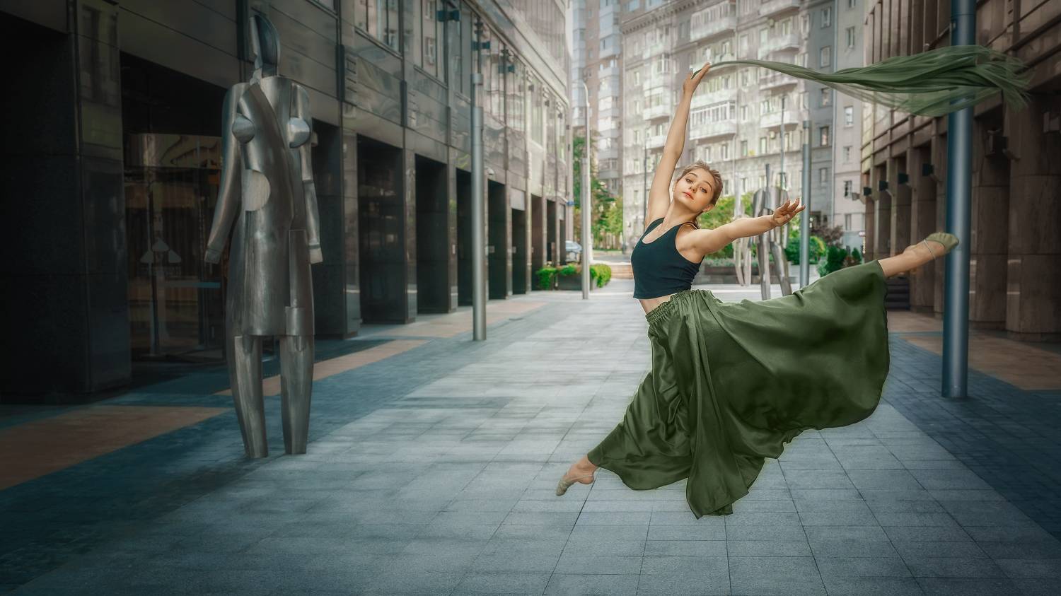 , Юрий Захаров