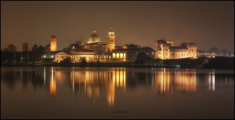 Mantova rispecchia фото превью