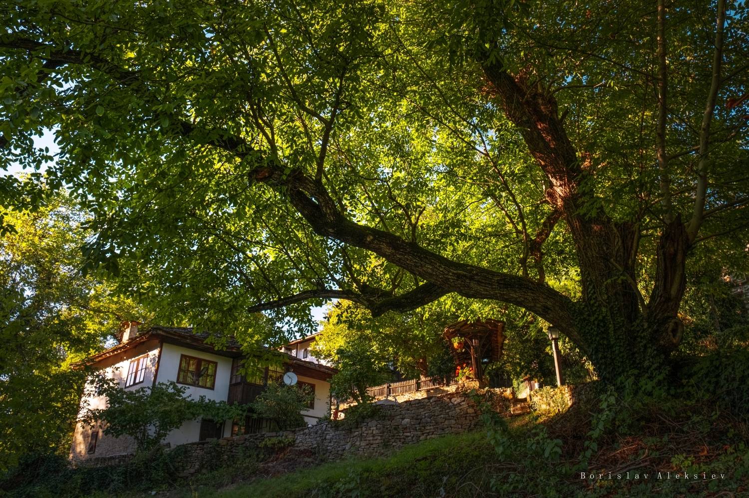 bozhentsi,bulgaria,travel,nature,house,light,history,green,, Борислав Алексиев