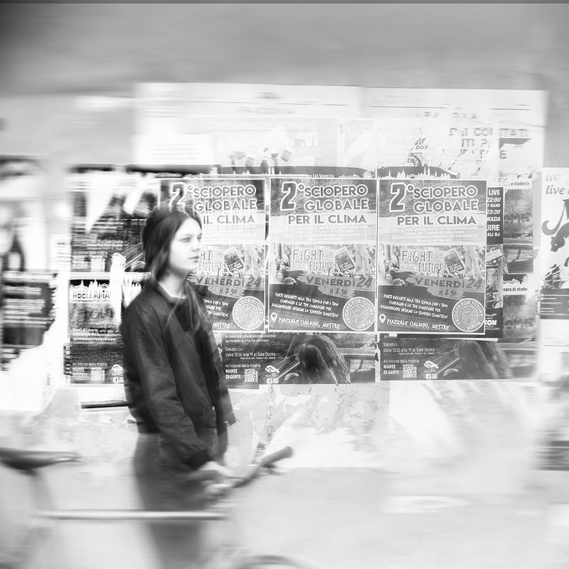 Waiting  фото превью