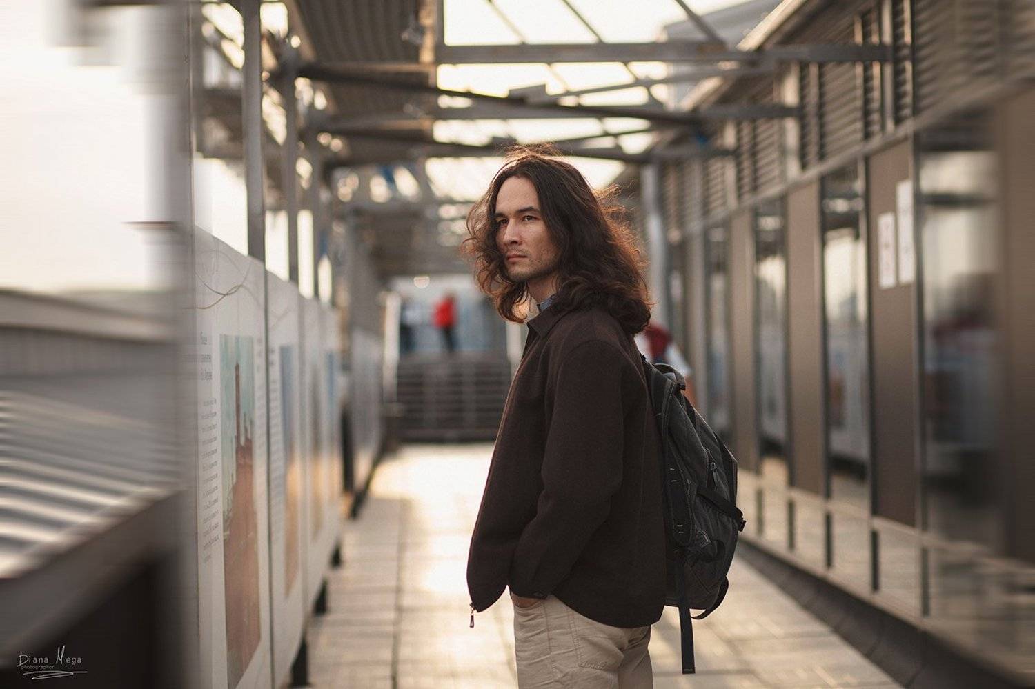 , Диана Мега