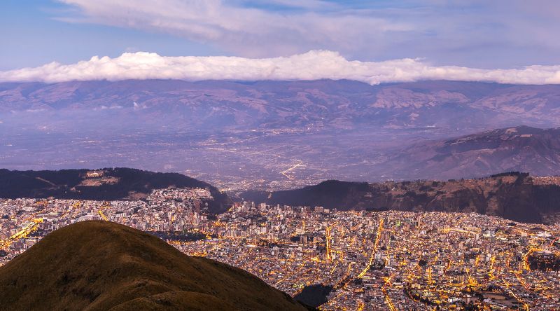 Путешествия, Эквадор, закат, облака,  Облачное цунами фото превью