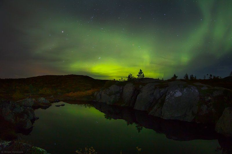 кольский полуостров, север, aurora borealis, северное сияние, полярное сияние, всполохи, ночная фотография, ночь, пейзаж, ночной пейзаж, небо, космос, заполярье, мечта, солнечный ветер, геомагнитная буря, магнитосфера Ночной сентябрь. фото превью