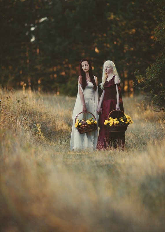 Snow-white and Rose-red фото превью