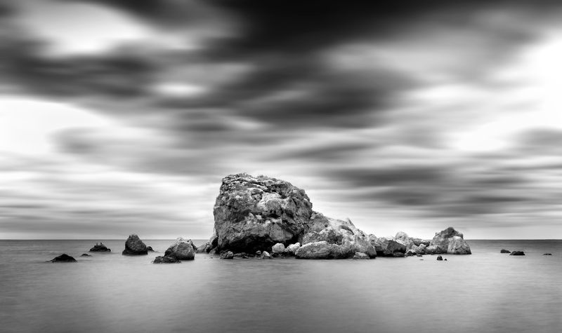 Black & white, Landscape, Nature, Night, Nikon, Sea, Silence, Sky, Stones Black stones фото превью