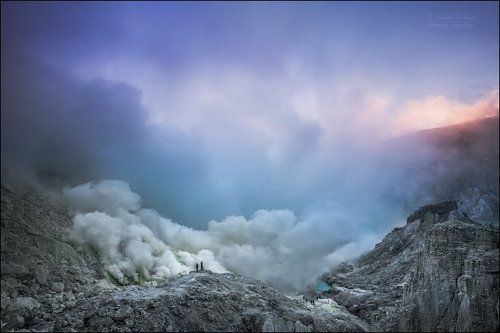 В жерле адского вулкана