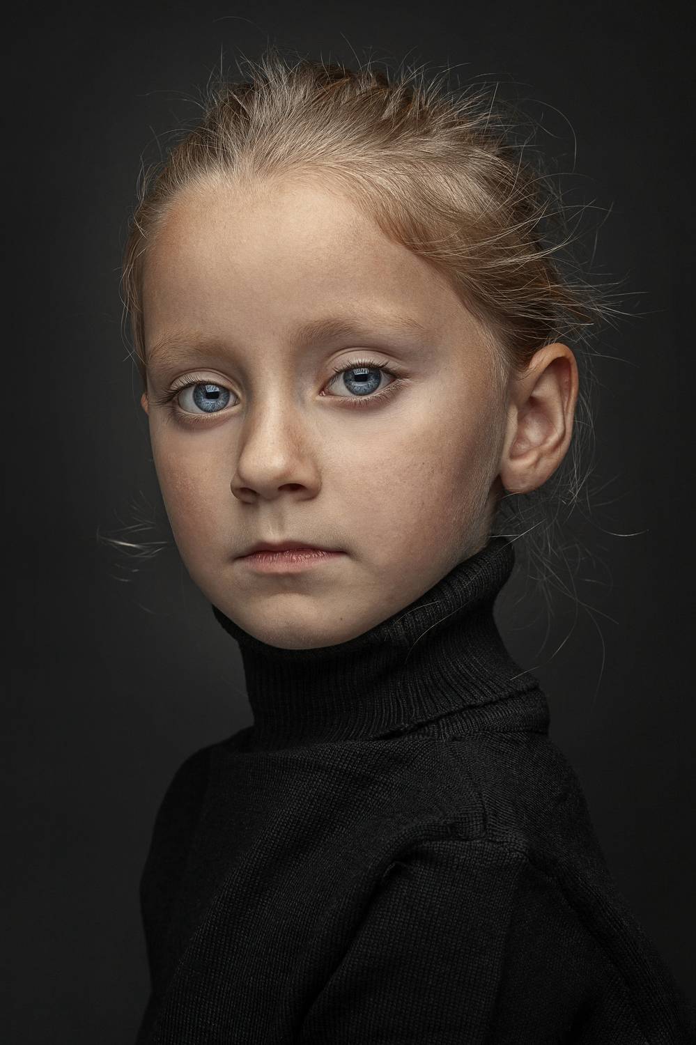 , Антон Леонов