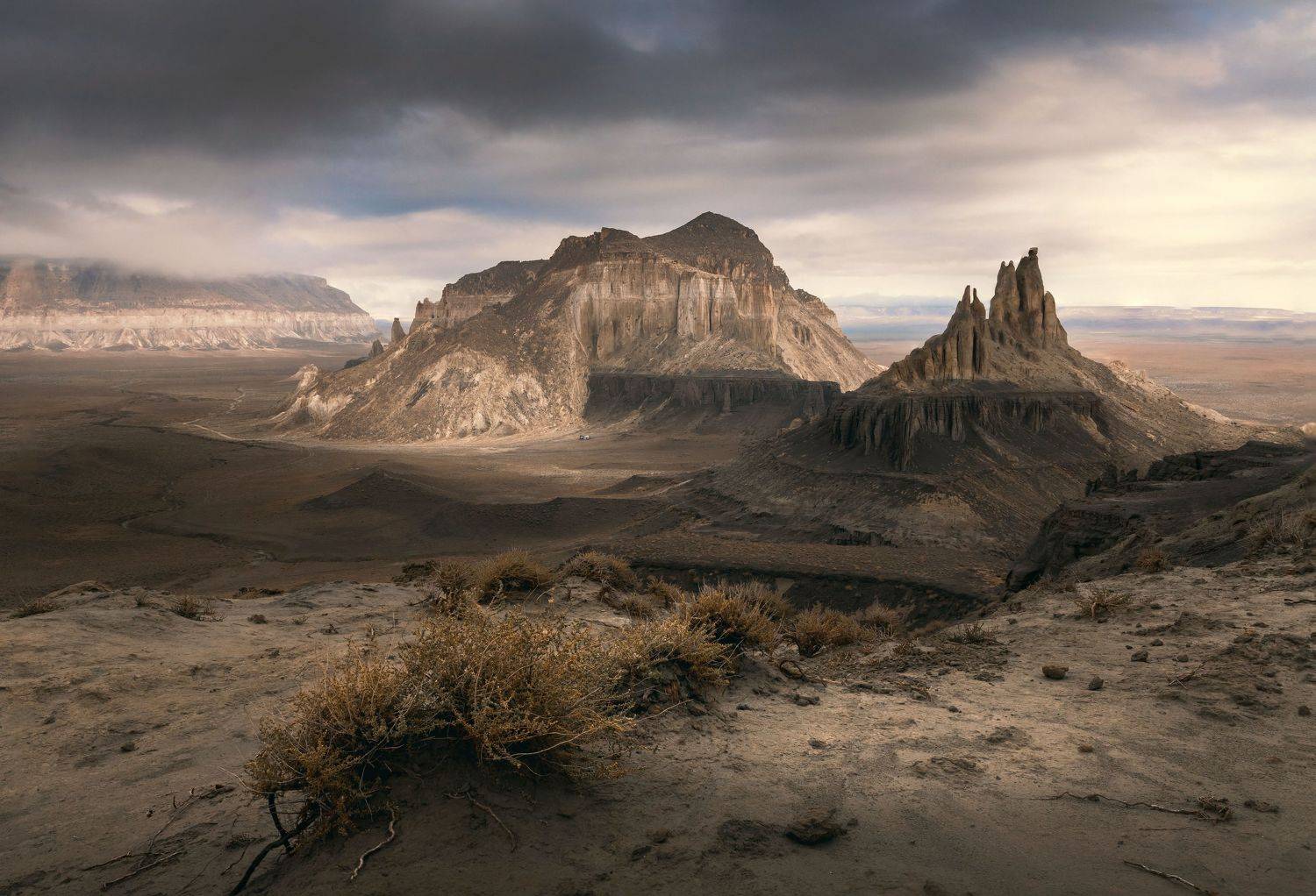 , Грамаков Юрий