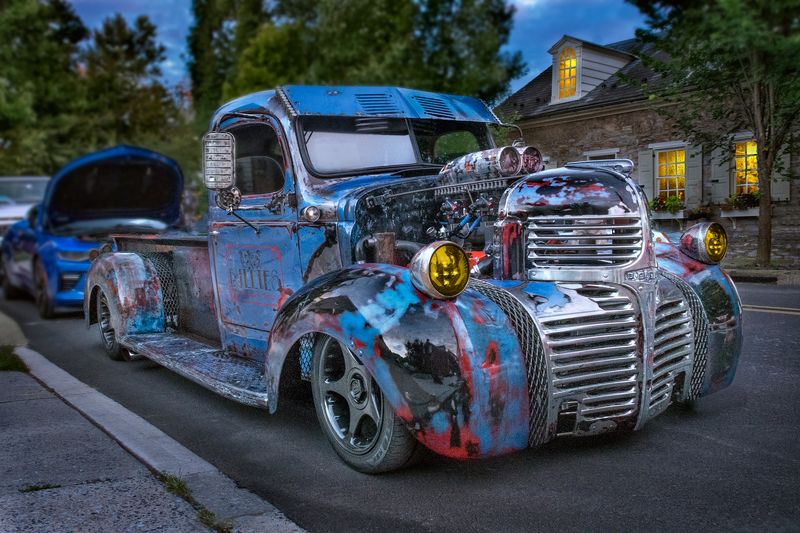 Custom Pickup Truck фото превью