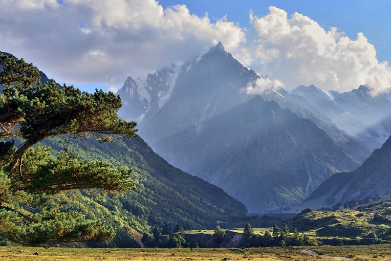 горы, ущелье, кабардино-балкария, чегем, верхний чегем, закат в горах, вершина, тихтенген, Неприступный Тихтенген. Портрет в интерьере фото превью