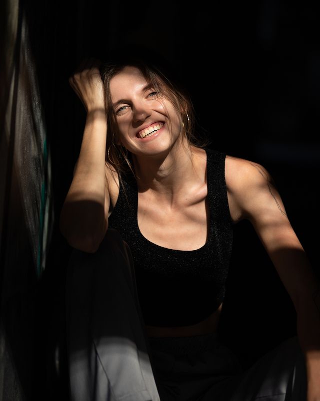 портрет, портретная фотография, женский портрет, естественный свет, фотосессия, цвет, девушка, естественность Алена фото превью