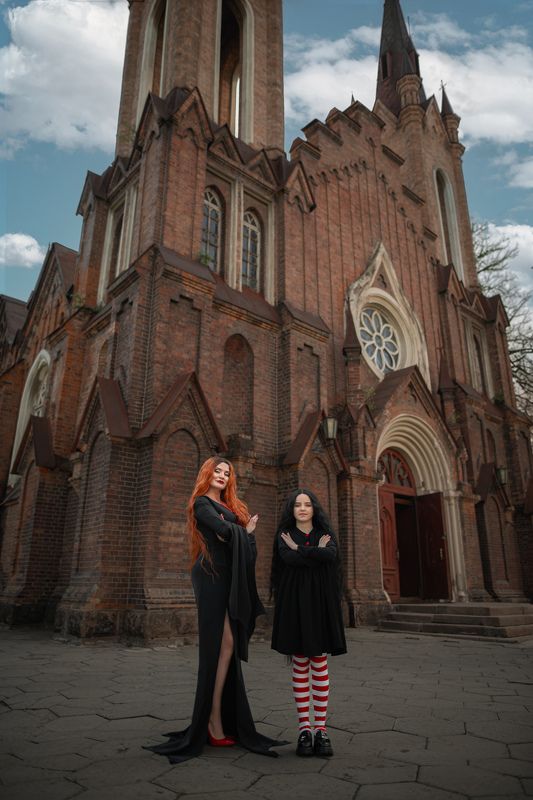 готика, семейка аддамс, портрет, мама и дочь, фотосессия, фотограф, арт фото, портрет, косплей, костюм, cosplay, costume, fantasy, gothic, addams, wednesday, costume, cosplay  фото превью
